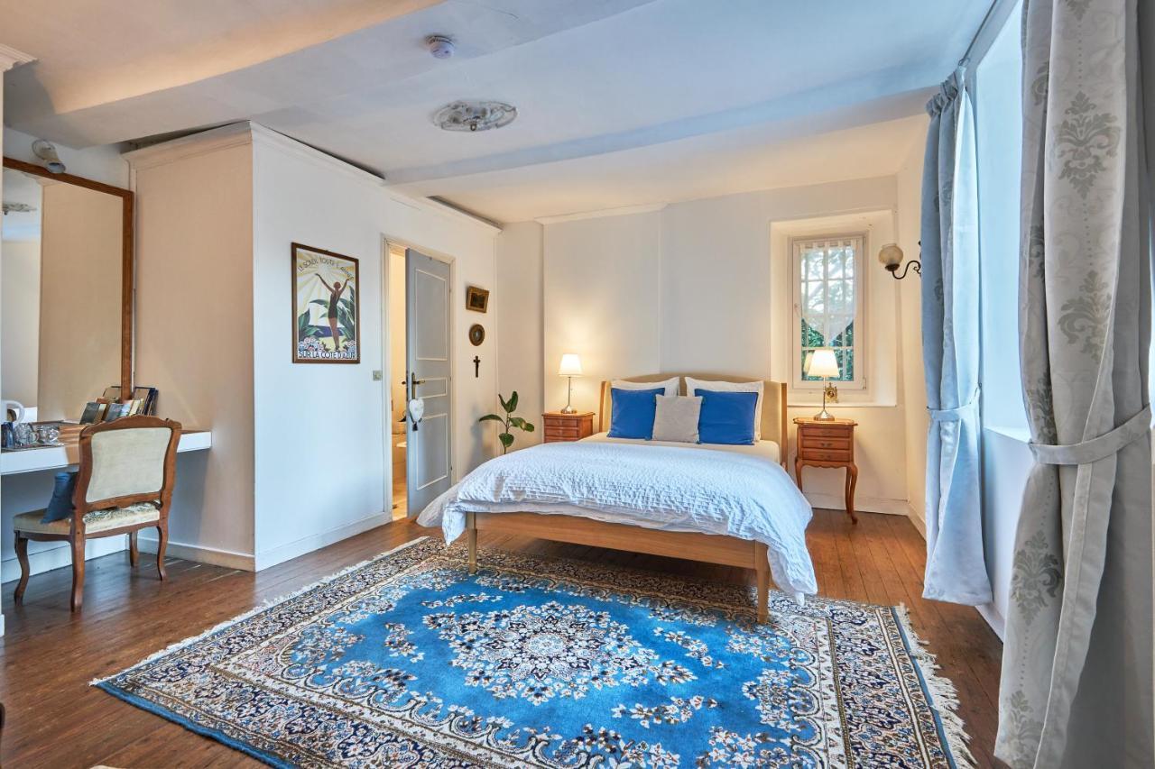 バイユー Le Manoir Des Doyens Bed & Breakfast エクステリア 写真